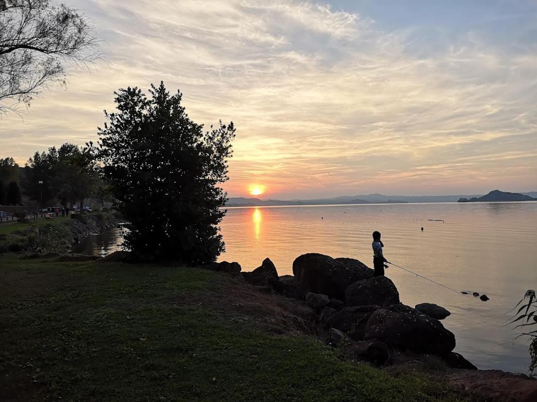 Appartamento Miralago Bolsena Buitenkant foto