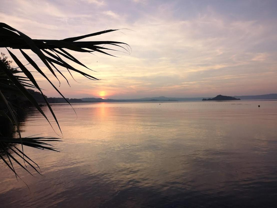 Appartamento Miralago Bolsena Buitenkant foto